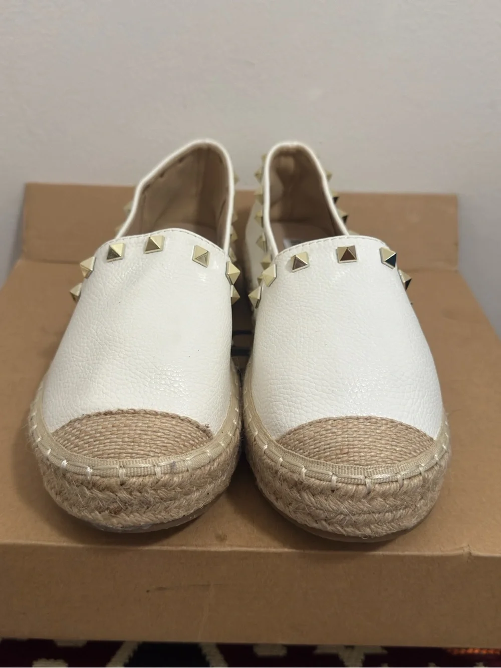 Steve Madden classic white
